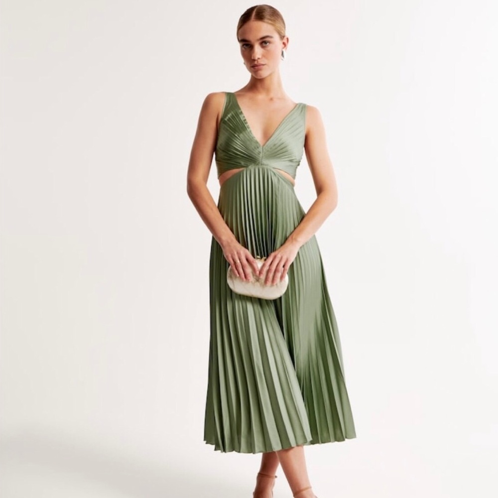 Abercrombie & Fitch Satin Pleated Cutout Maxi Dress green wedding guest holiday
